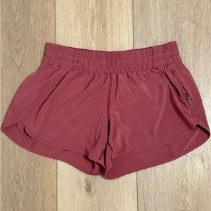 lululemon Tracker Short V 4” Size 12 in Misty Merlot